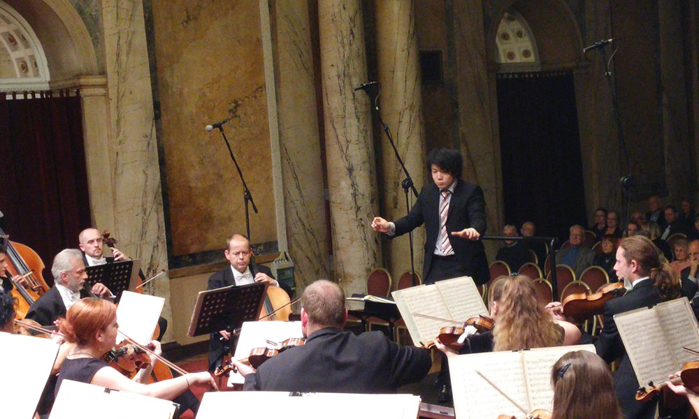 Orchestra. 2015. EU
